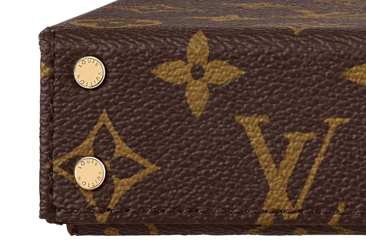 Turns Out Louis Vuitton's 'Pizza Box' Is Not Actually for Pizza - V Magazine