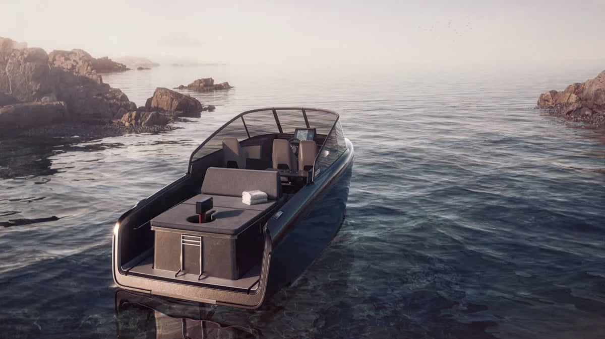 Feast Your Eyes On The Candela C-8 “Flying” Electric Yacht