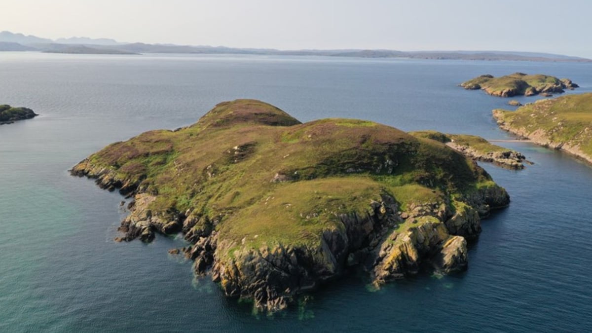 Carn Deas Scottish Island On Sale For Just 50000