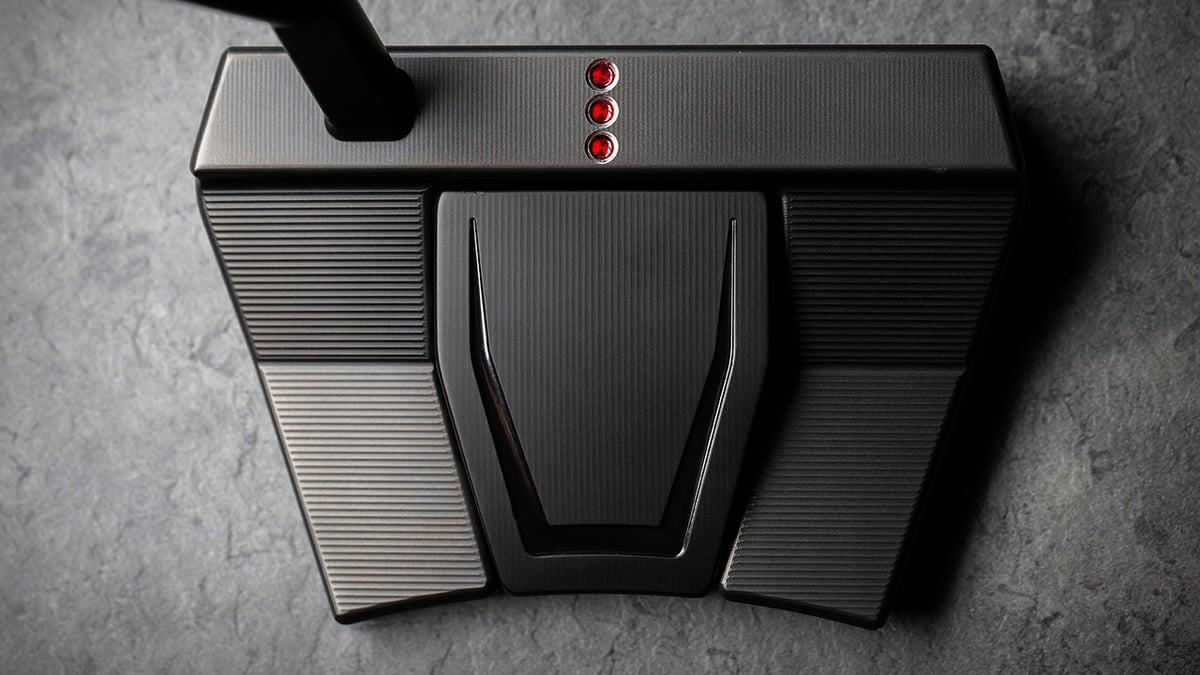 Scotty Cameron Launches Phantom X 9.5 Triple Black Mallet Putter