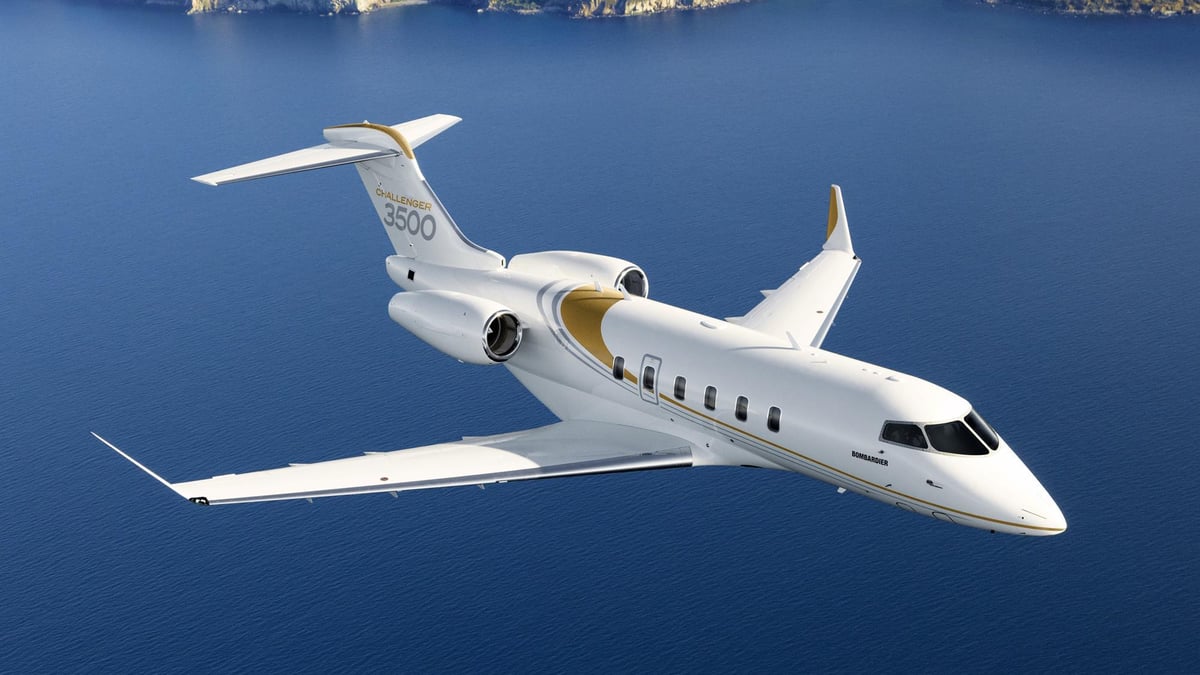 The New Bombardier Challenger 3500 Comes With Zero-Gravity Seats