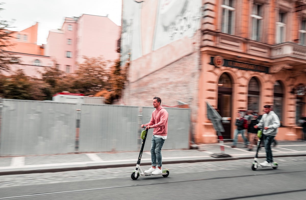 electric scooters commute