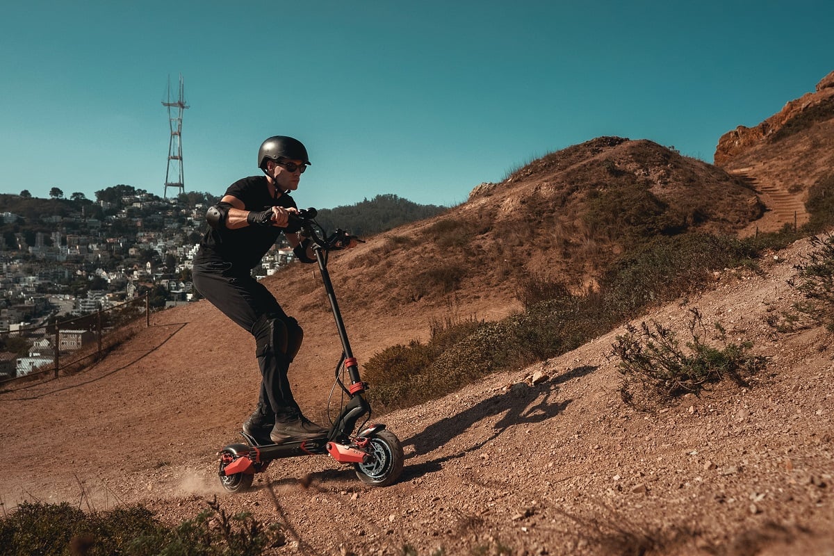 varla scooter PmSTnRBIk3U unsplash