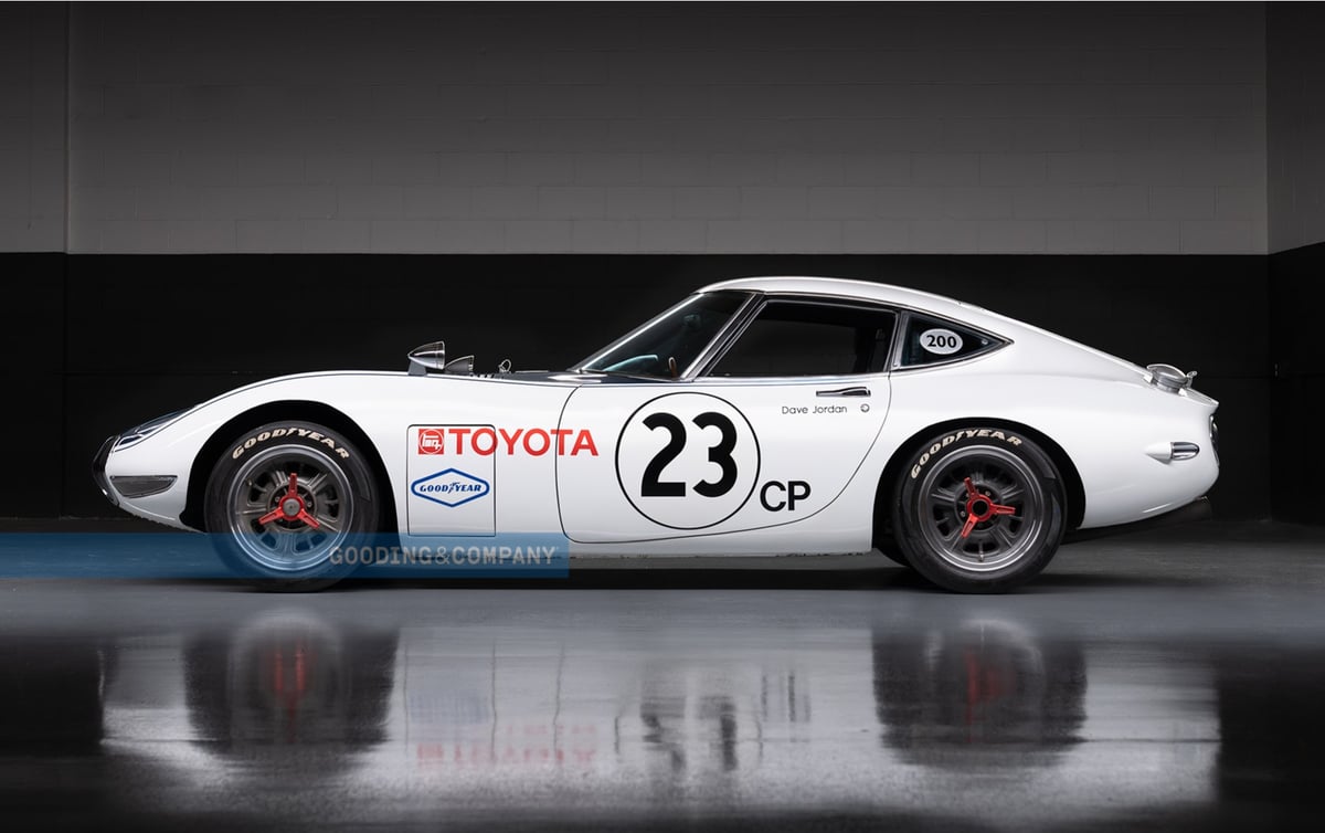 1967 Toyota Shelby 2000 GT 5 ossvhy