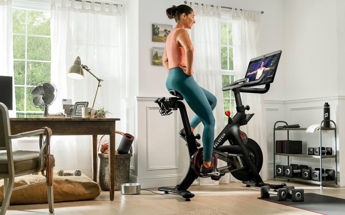 peloton bike plus home trainer 0