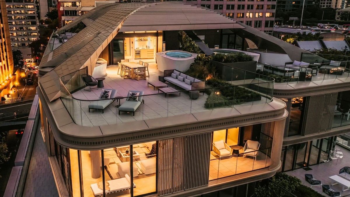 On The Market: This $40 Million Penthouse With Immaculate Views Of Sydney Harbour