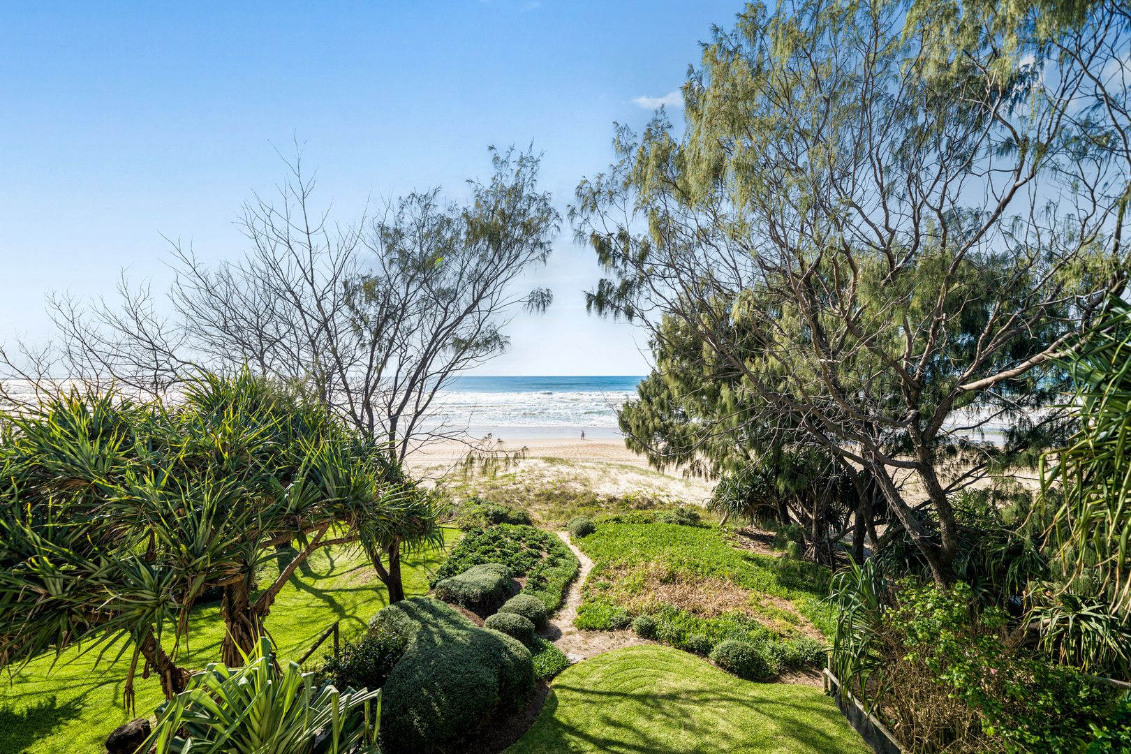 99 Hedges Avenue Mermaid Beach