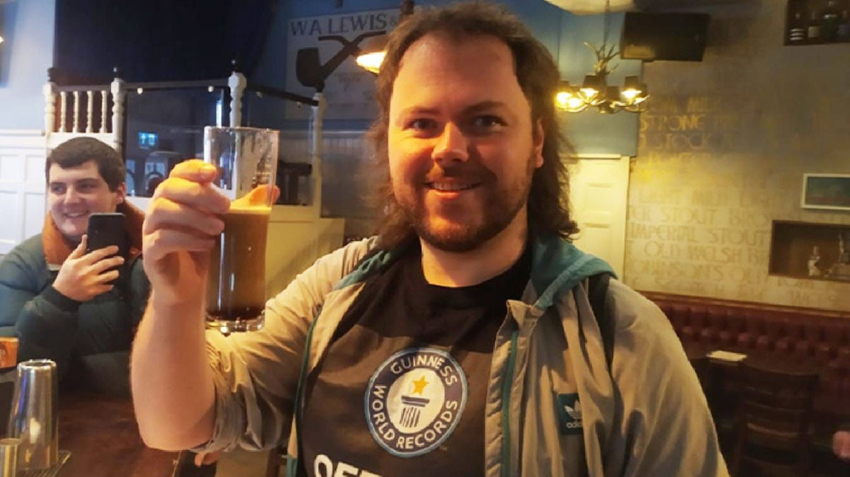 Gareth Murphy - Guinness World Record Most Pubs Visited