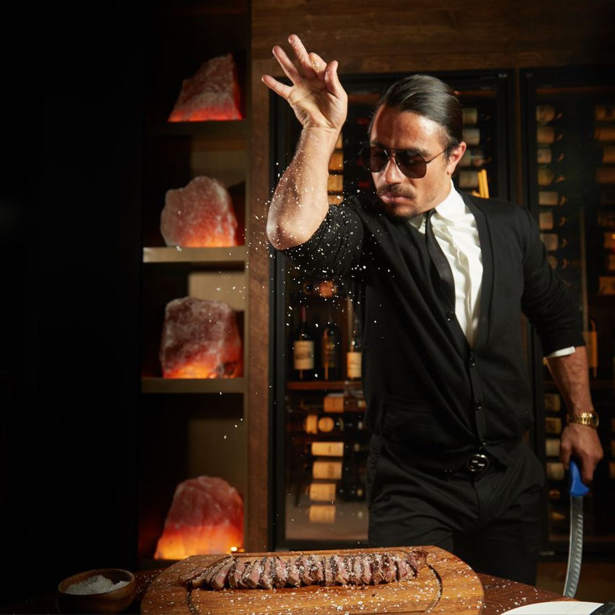 Salt Bae restaurant franchise Nusr-Et steakhouse valuation