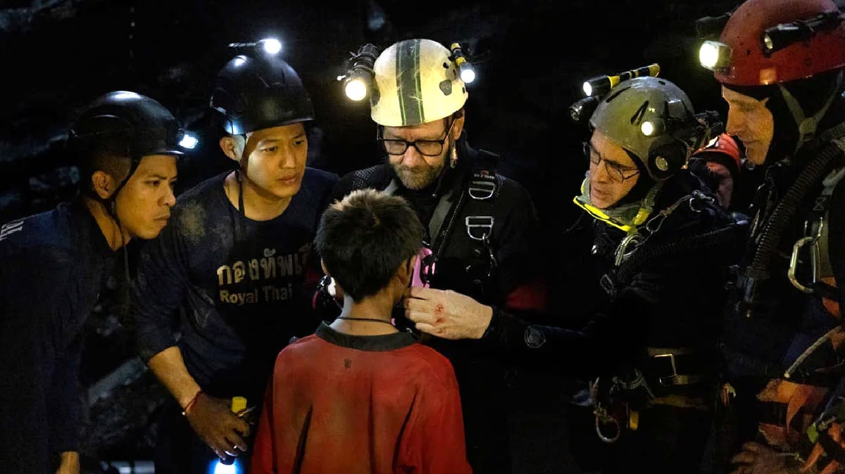 Thirteen Lives Trailer Ron Howard Thai Cave Rescue Movie