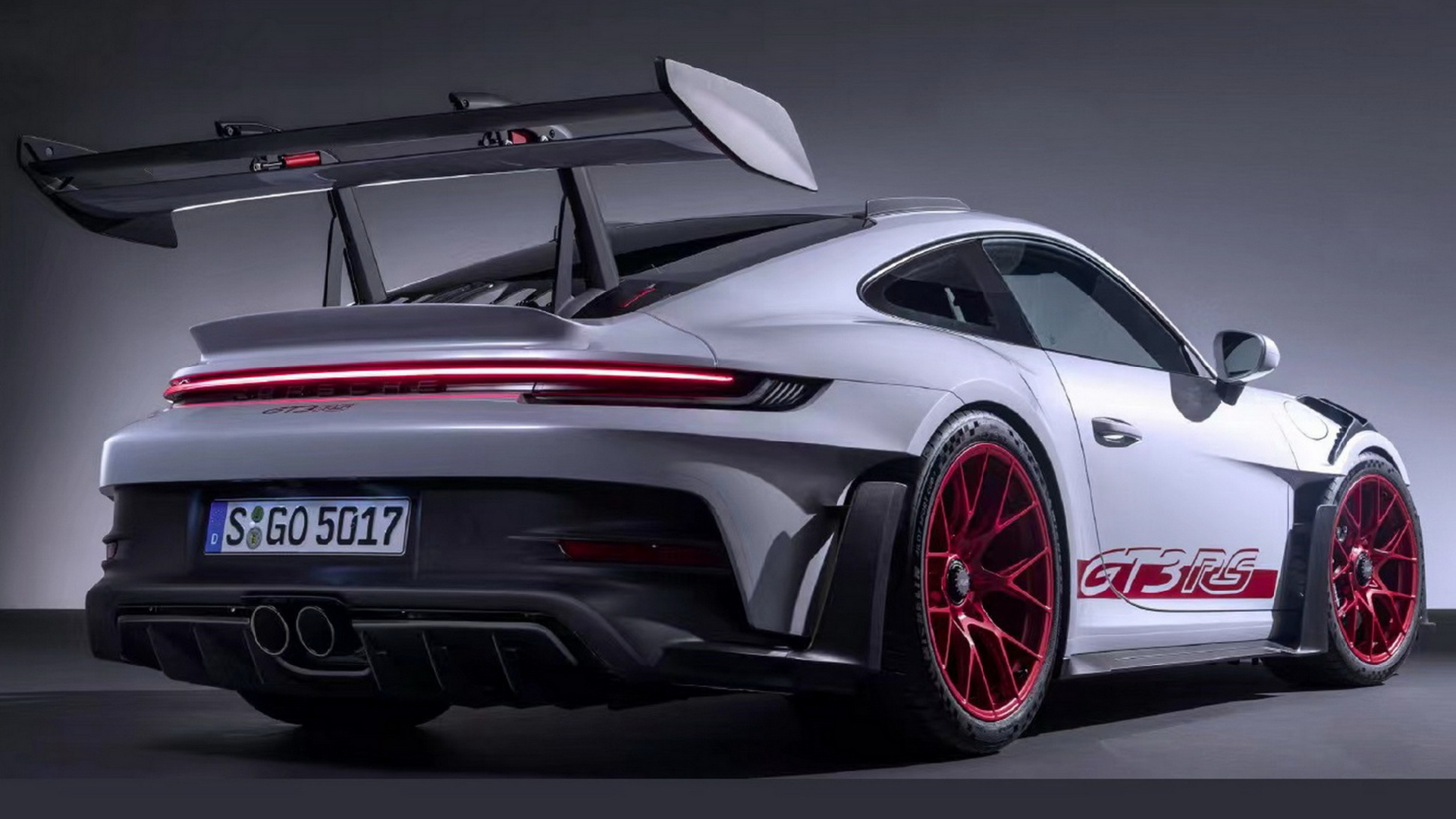 The 2023 Porsche 911 GT3 RS Is A Road-Legal Racecar