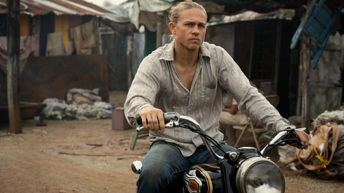 Charlie Hunnam Plays Another Motorbiking Outlaw In This New Drama Series