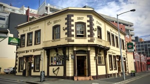 8 Best Pubs In Hobart