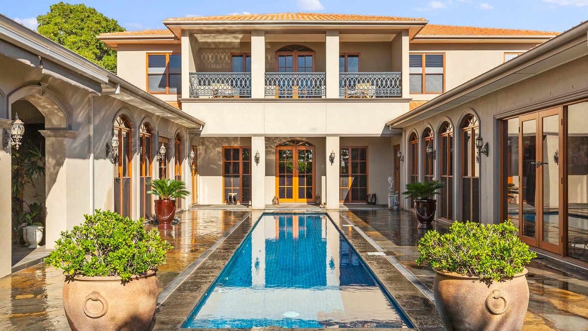 On The Market: This $5 Million Adelaide Villa Is A Taste Of Southern Italy