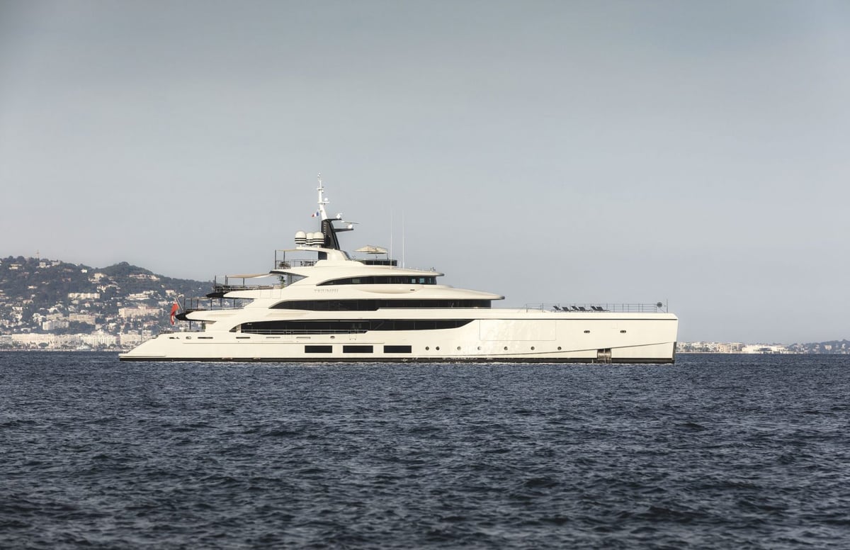 monaco yacht show san lorenzo