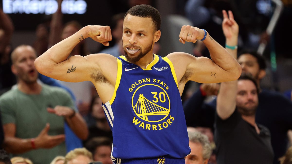 Steph Curry Lifetime Under Armour Contract Valued At $1 Billion