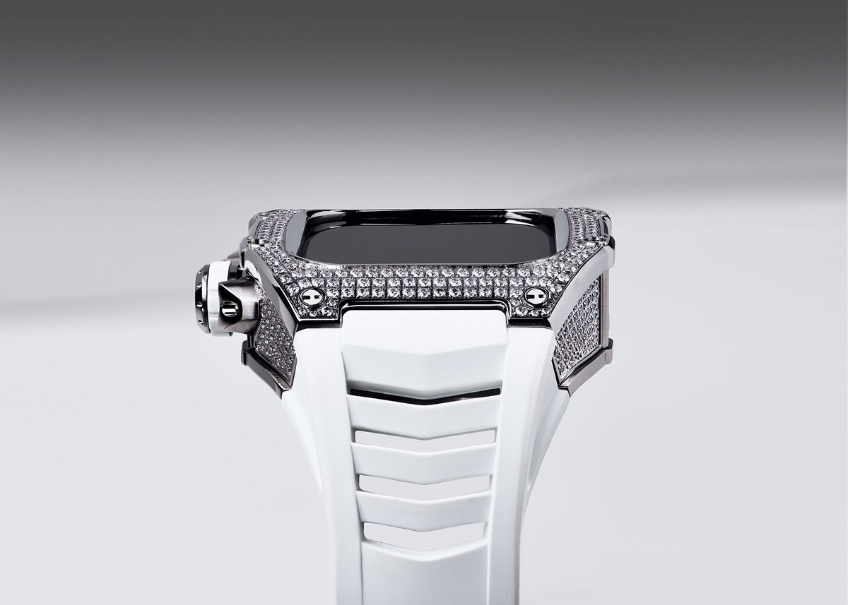 Apple Watch case with 433 diamonds