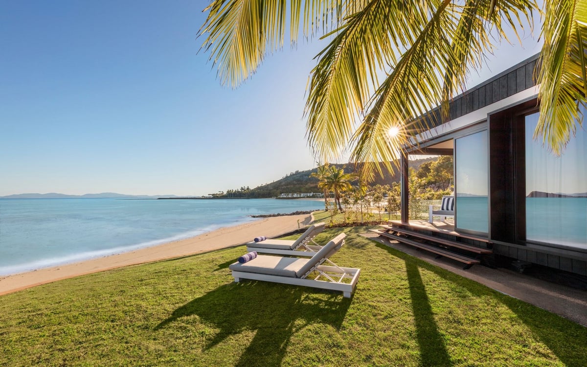 InterContinental Hayman Island Resort beach