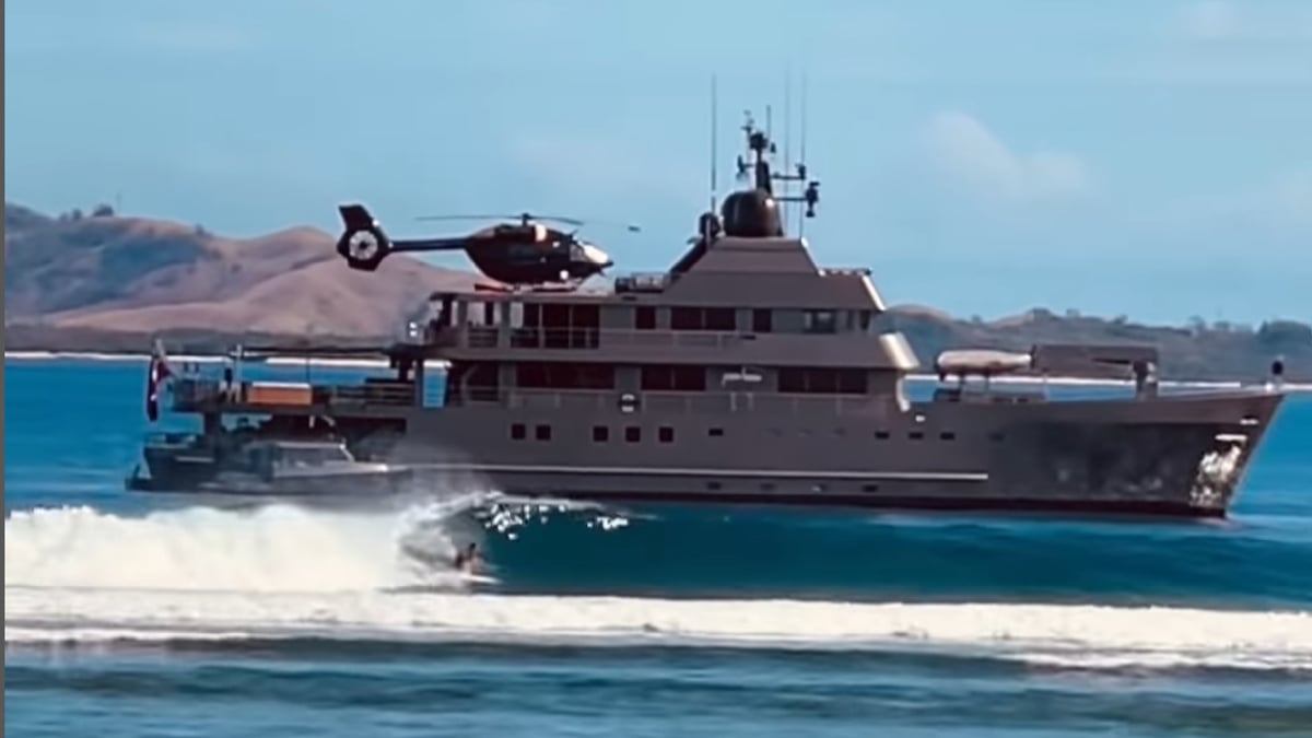 WATCH: Aussie Superyacht Steals A Surfer's Thunder In Fiji