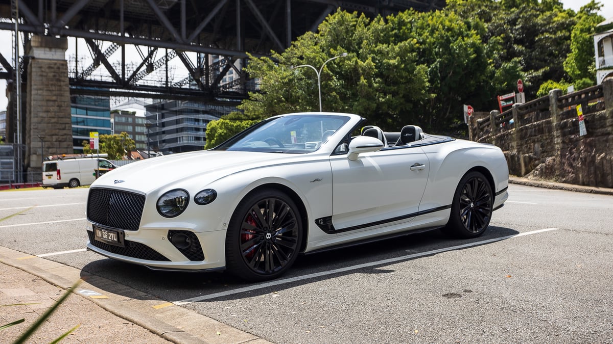 Lunch Run #44: Johnny Bird In The Bentley Continental GTC Speed