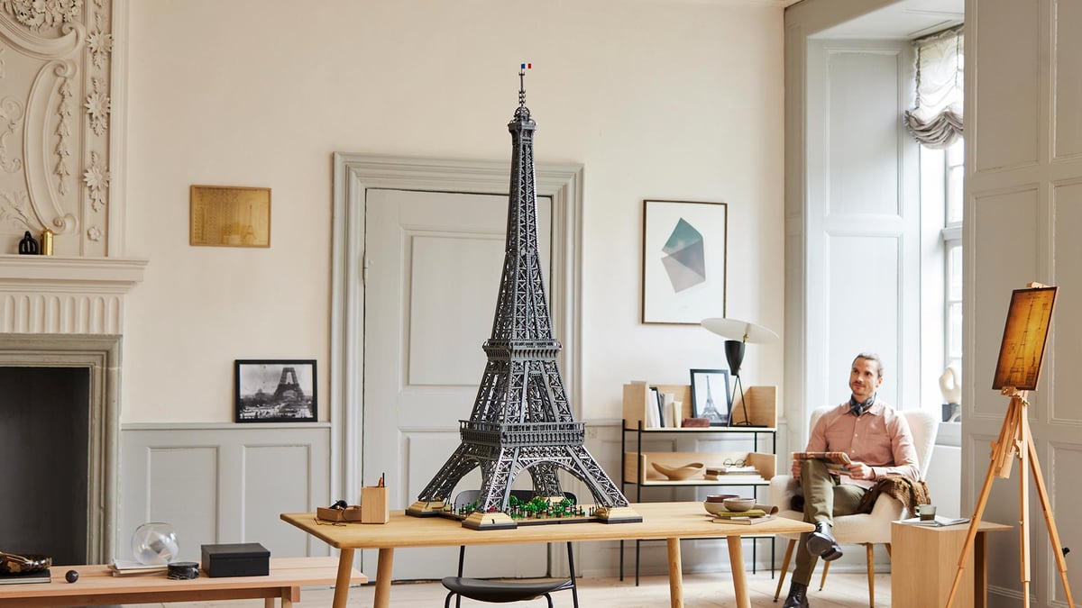 LEGO Is Now Slinging An Insane 1.5-Metre Tall Eiffel Tower Kit