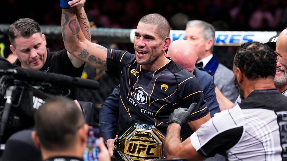 UFC 281: Alex Pereira Dethrones Israel Adesanya As Middleweight Champion