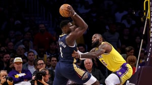 Zion Williamson Is “On The Verge” Of Greatness, Says LeBron James