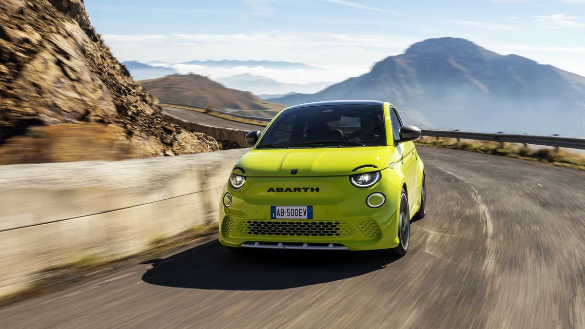 2023 Abarth 500e