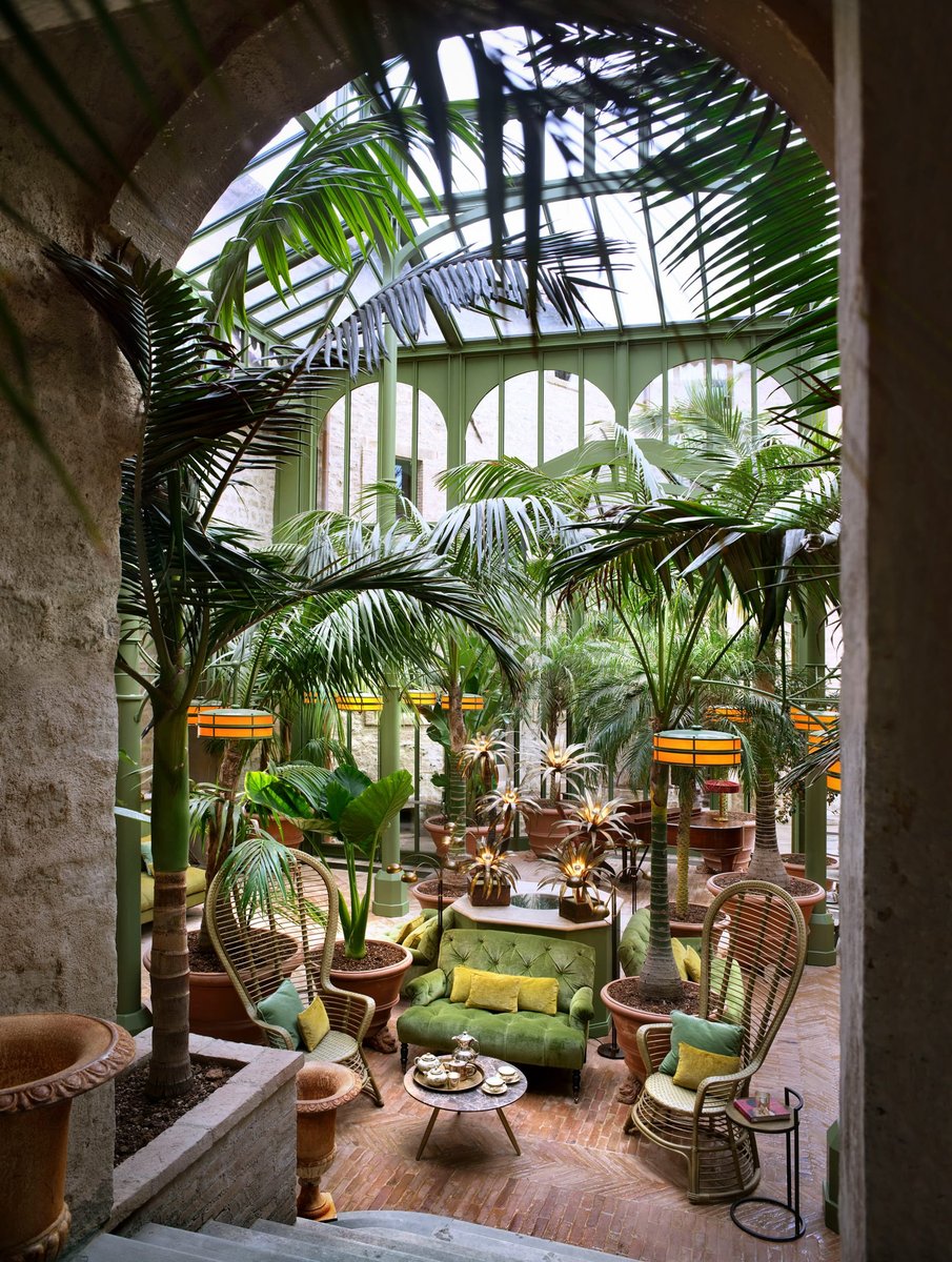 reschio palm court