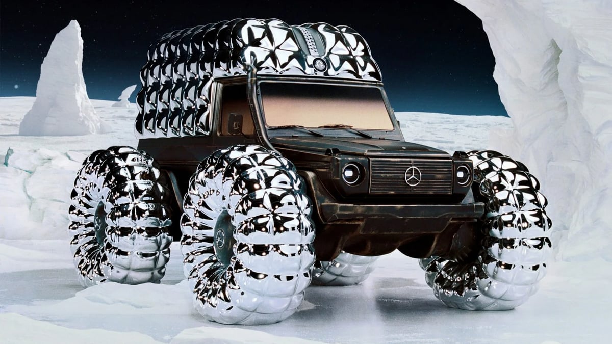 Mercedes & Moncler Unveil A Puffer Jacket-Inspired G-Wagon