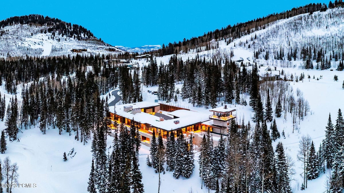 Rockstar Energy Billionaire Lists Insane Ski Pad He’s Never Even Slept In For $73 Million