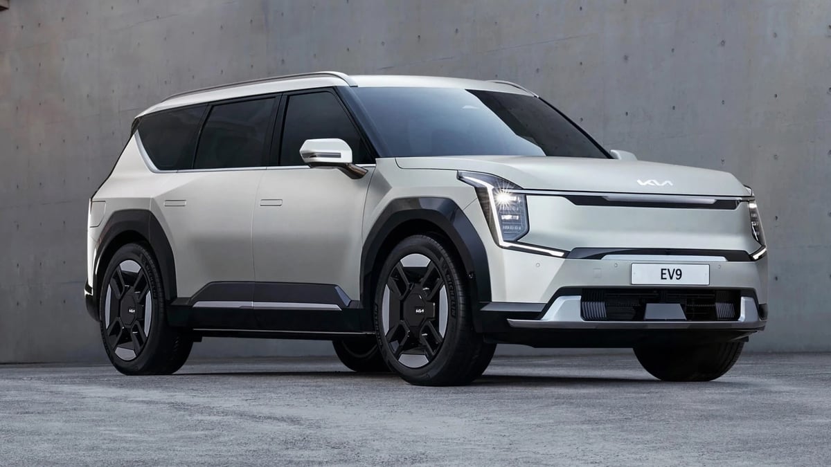 Kia’s Muscular EV9 SUV Arrives In Australia This Year