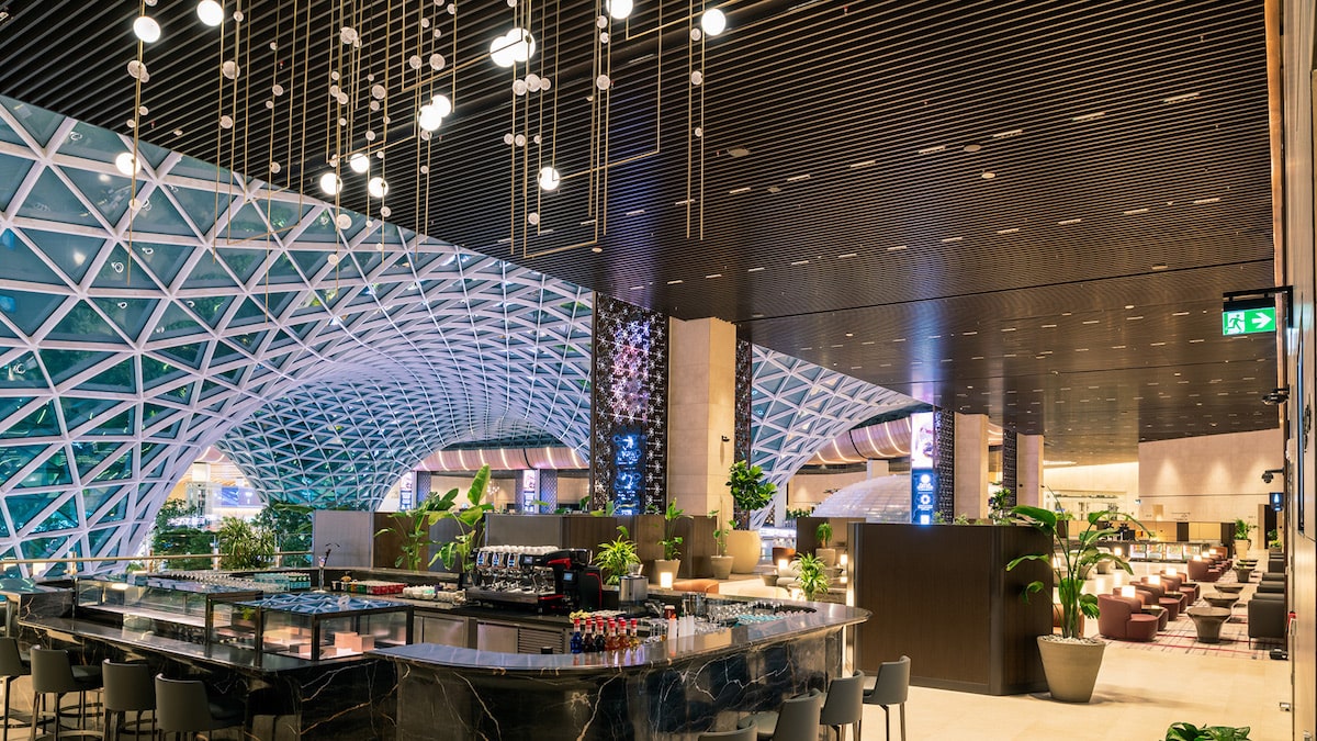 Qatar Airways Louis Vuitton Lounge