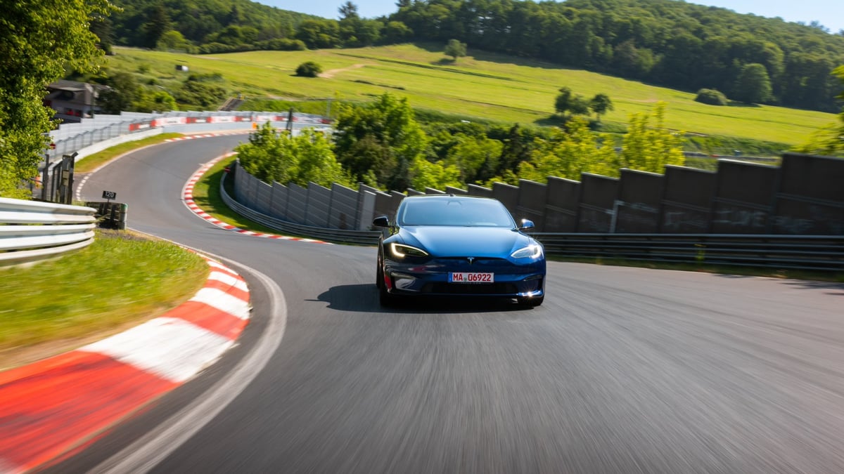 Tesla Model S Plaid Smashes Nürburgring Lap Record For A Production EV