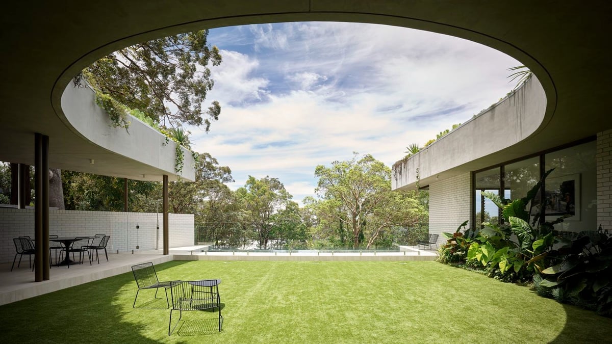 102 Outlook Crescent Bardon