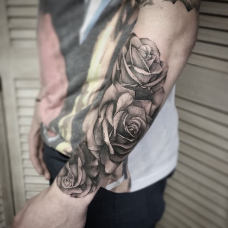 arm tattoo