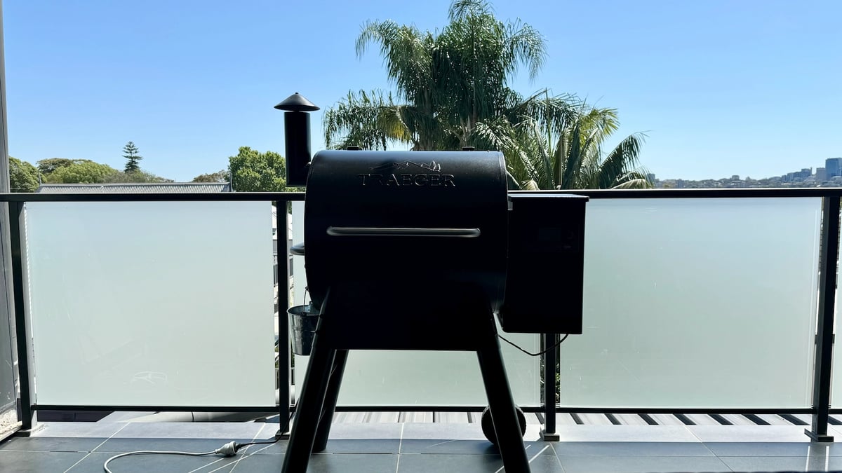 Traeger Pro 575 Review: A Backyard Hero This Summer