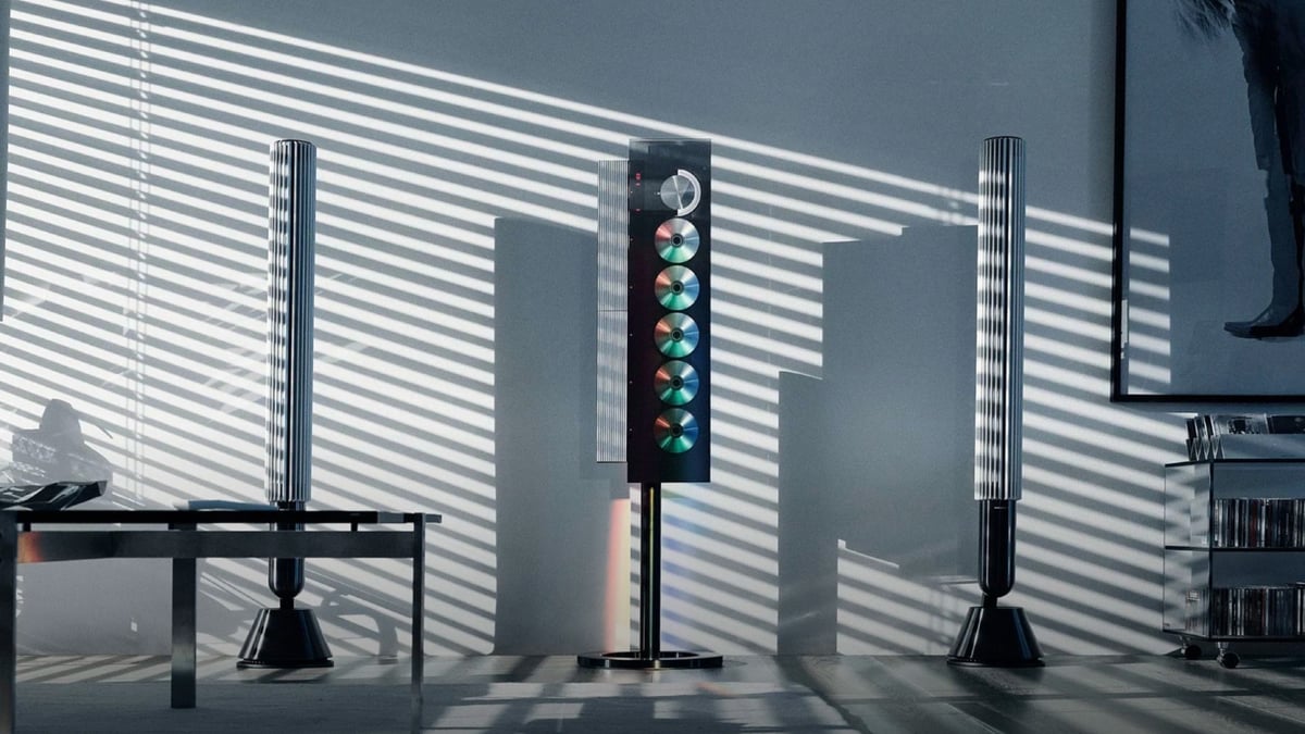 Bang & Olufsen’s Beosystem 9000c CD Stacker Is Pure ‘American Psycho’ Chic