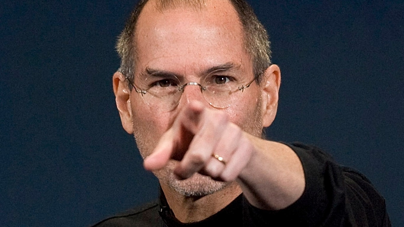 The Difference Between Billionaires & The Rest Of Us (According To Steve Jobs)