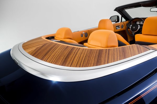 Redefining Luxury Once Again: Meet The Rolls Royce Dawn