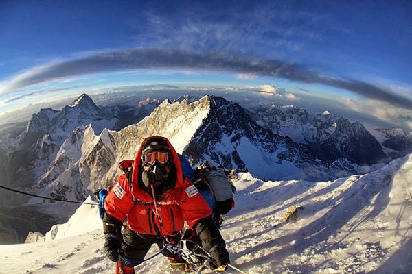 How You’ll Have To Train If You Want To Summit Everest