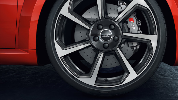 Audi’s TT Finally Sheds The ‘Hairdresser’ Stereotype With The 2018 RS