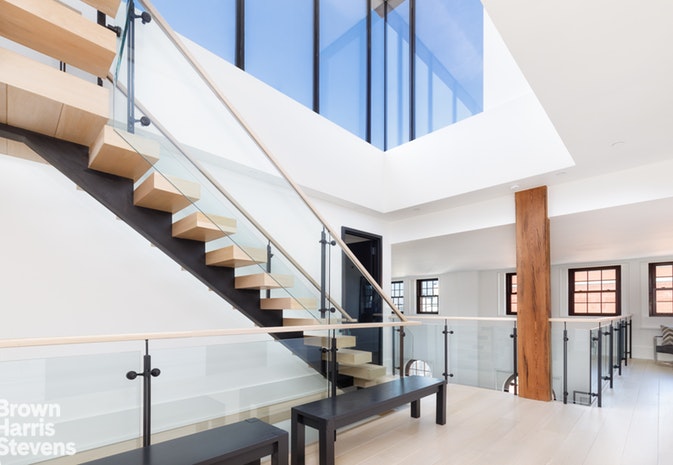 Lewis Hamilton Slashes US$5 Million Off Asking Price For His NYC Penthouse