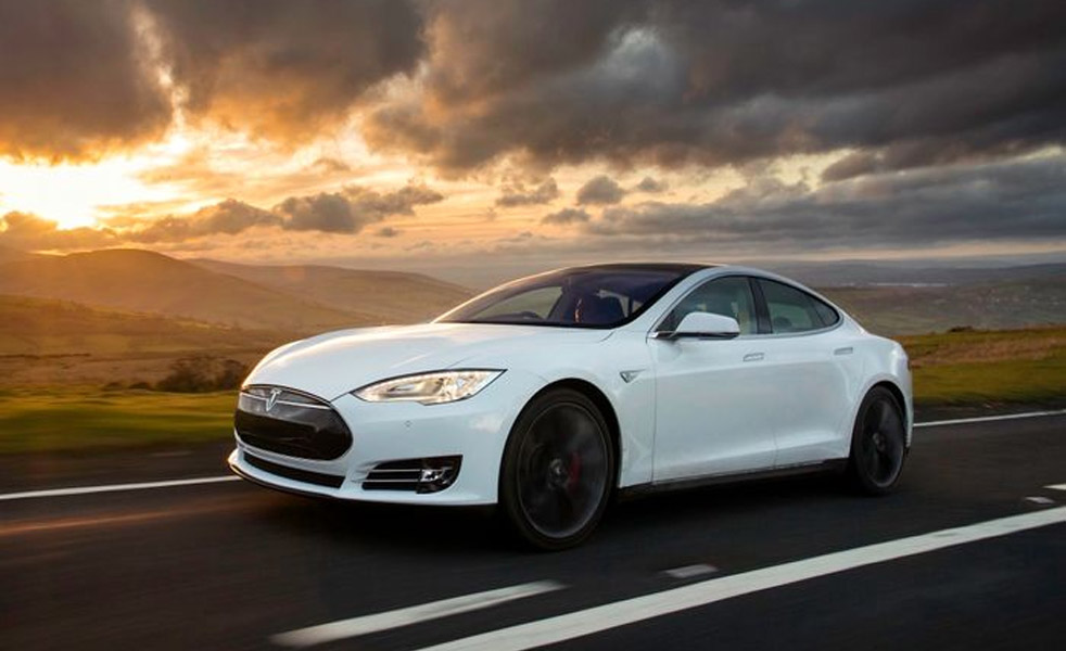 Tesla’s Model S P100D Now World’s Fastest at 0-60 MPH in 2.28 Seconds