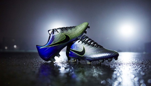 neymar r9 boots