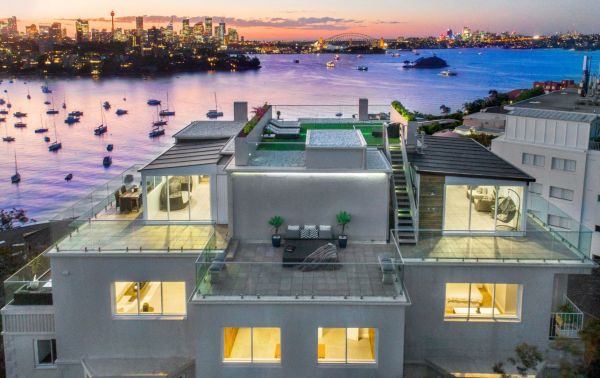 On The Market: This $9 Million Point Piper Penthouse With 360 Degree Harbour Views