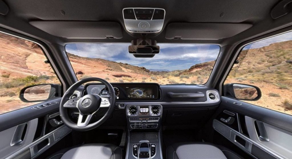 Peek Inside The New Mercedes G-Class