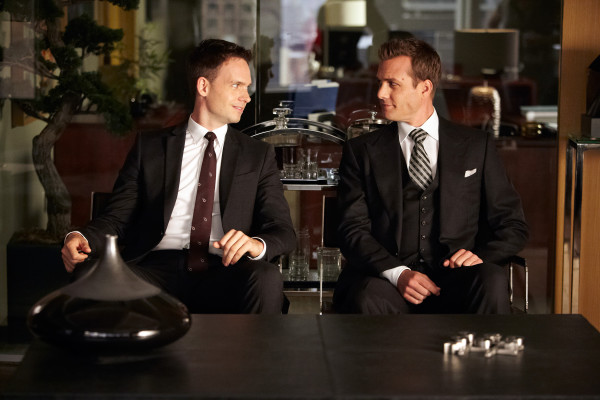 How To Dress Like Harvey Specter
