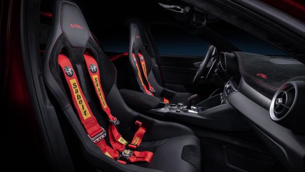 Behold The Hardcore Alfa Romeo Giulia GTA