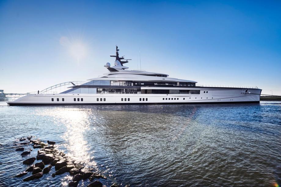 Dallas Cowboys Owner Takes Delivery Of His 109m Oceanco Superyacht ‘Bravo Eugenia’
